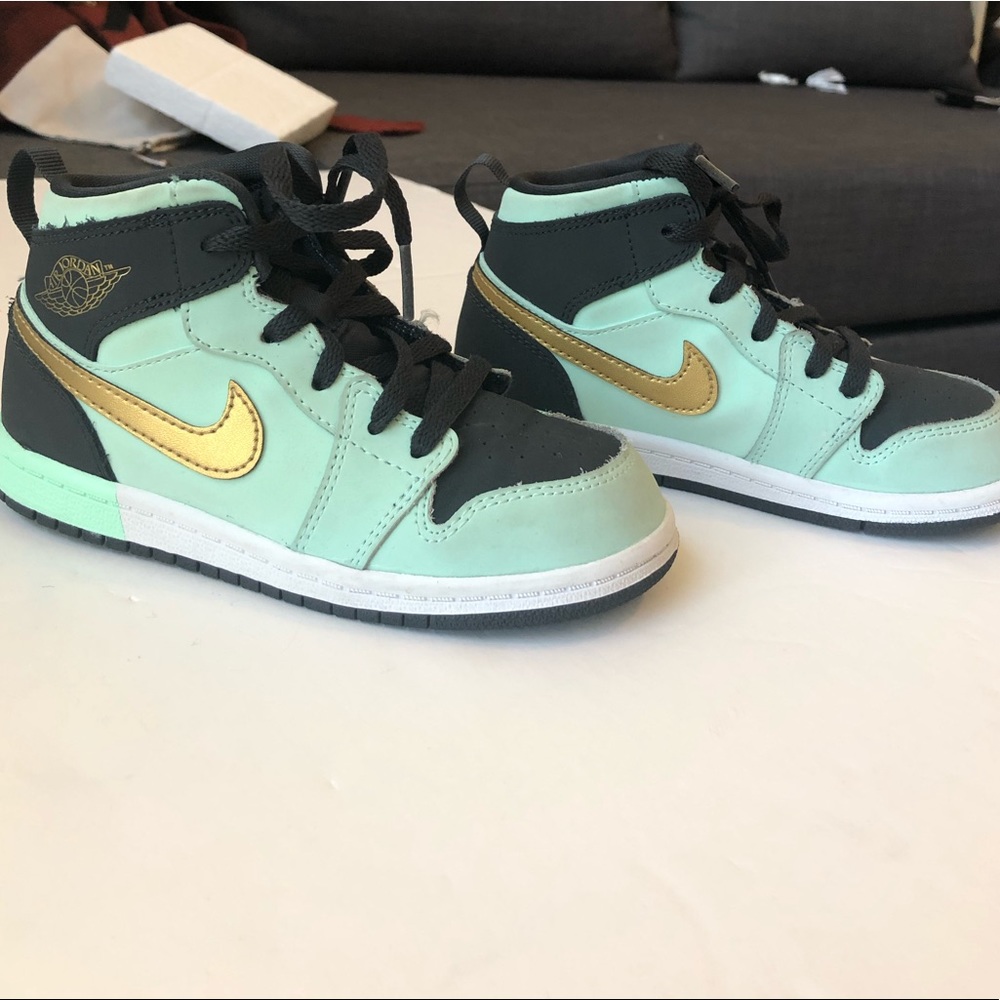 NIKE AIR JORDAN Toddler Girl Sneaker
